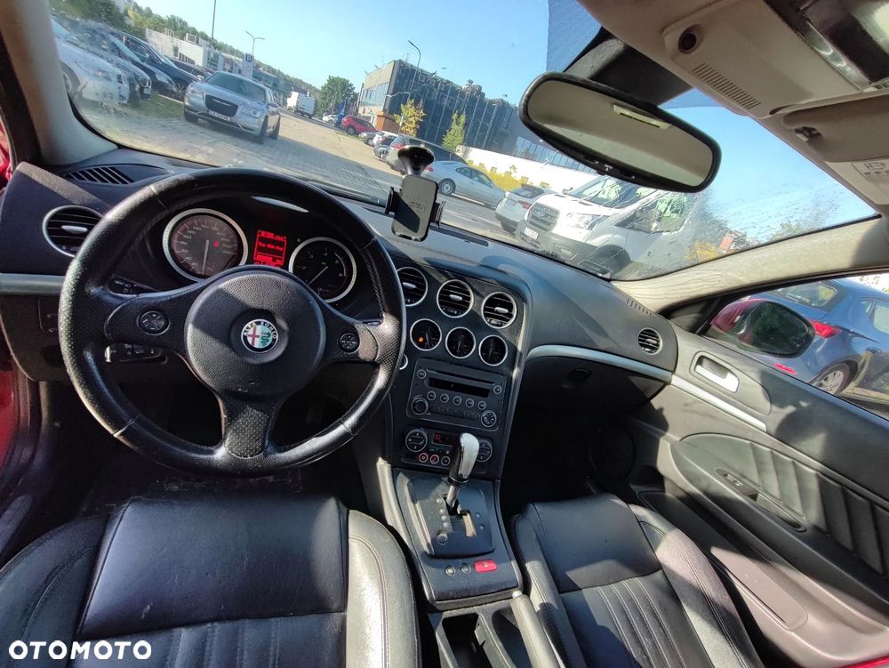 Alfa Romeo 159 1.9JTDM Q-Distinctive - 12