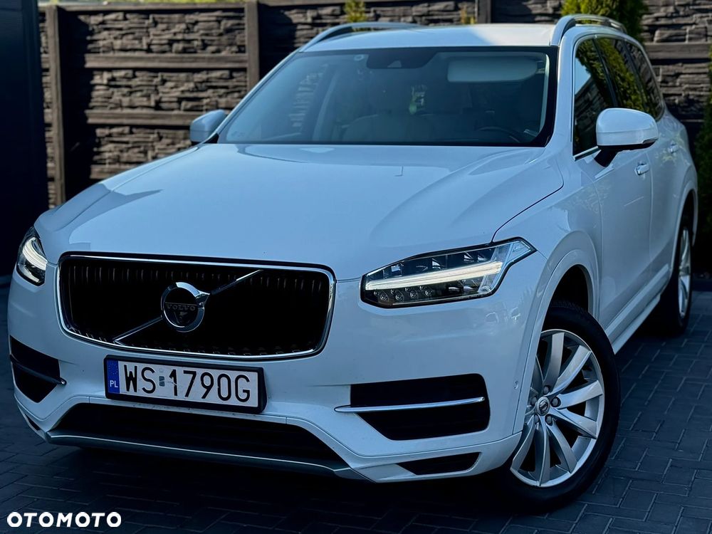 Volvo XC 90 D4 FWD Momentum - 1