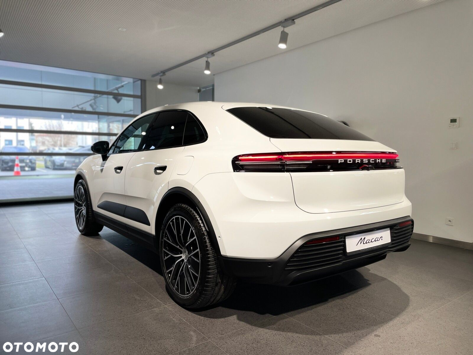 Porsche Macan - 4