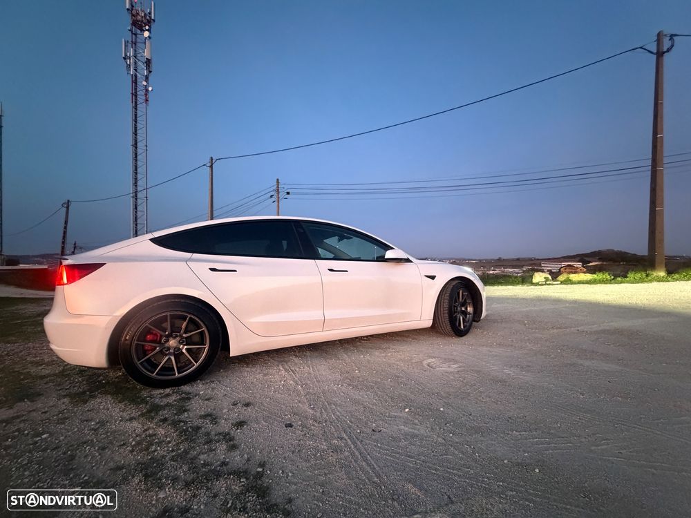 Tesla Model 3 Tração Traseira - 3