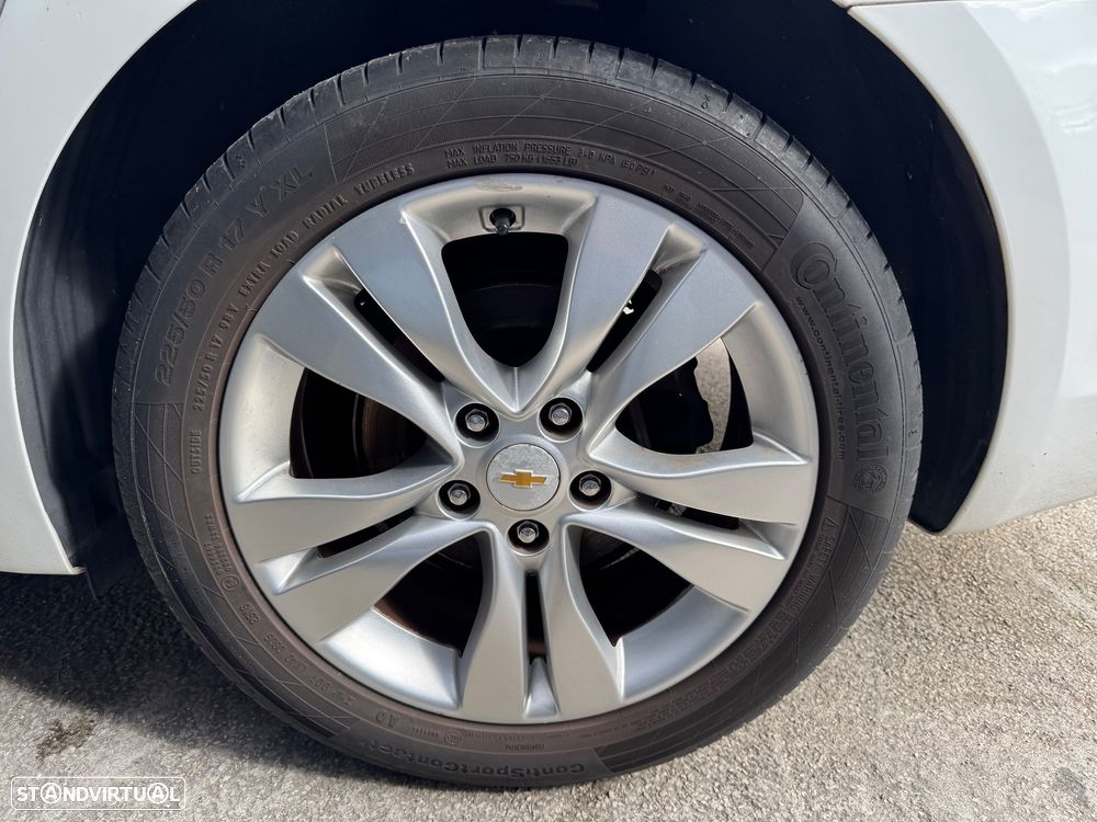 Chevrolet Cruze SW - 9
