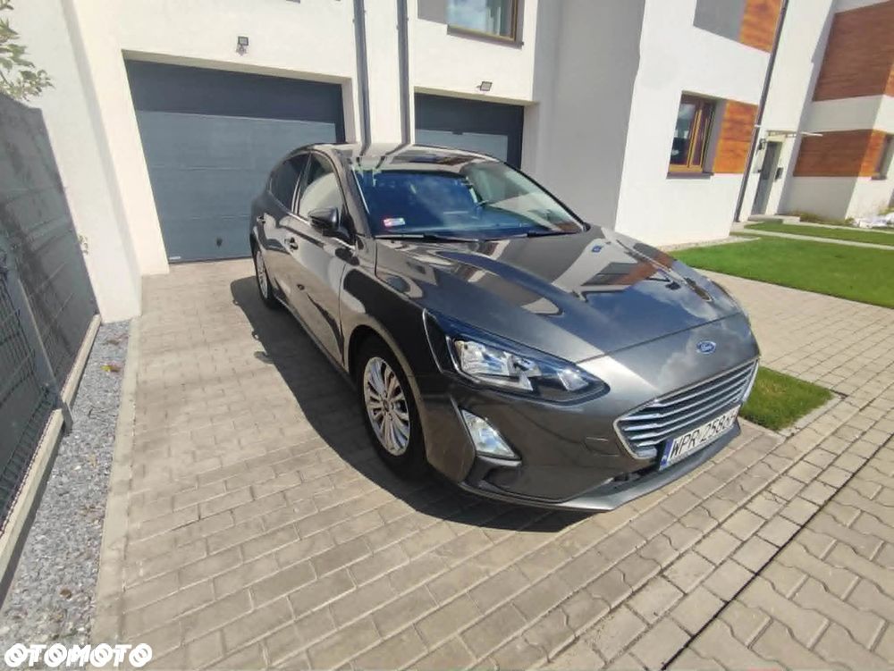 Ford Focus 1.0 EcoBoost Titanium Business - 4