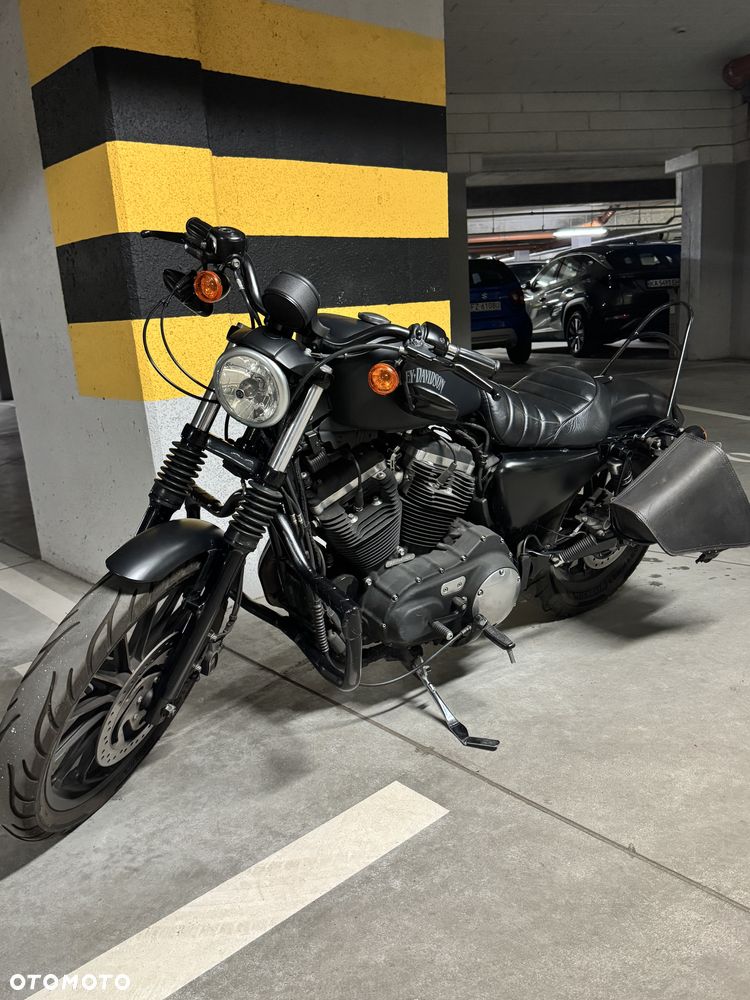 Harley-Davidson Sportster Iron 883 - 5