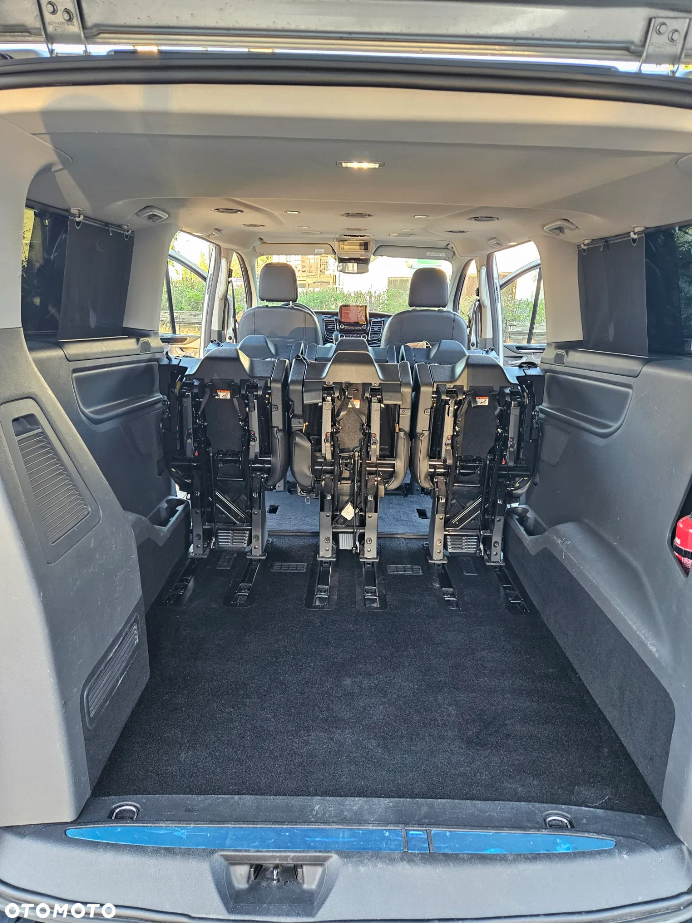 Ford Tourneo Custom 2.0 EcoBlue L2 Active SelectShift - 28