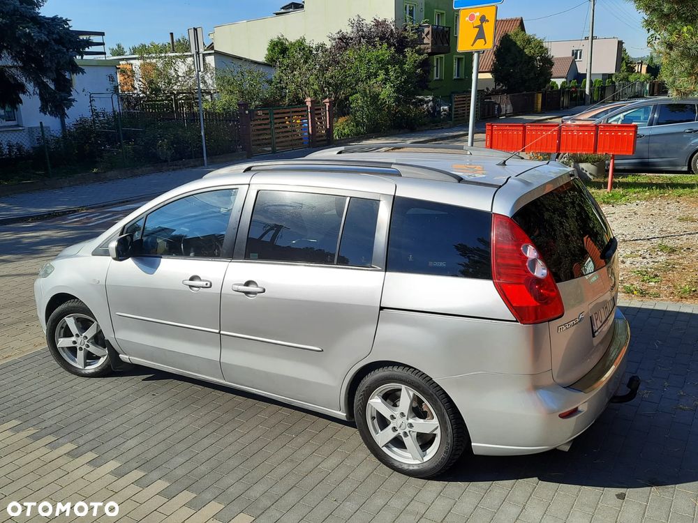 Mazda 5 - 11