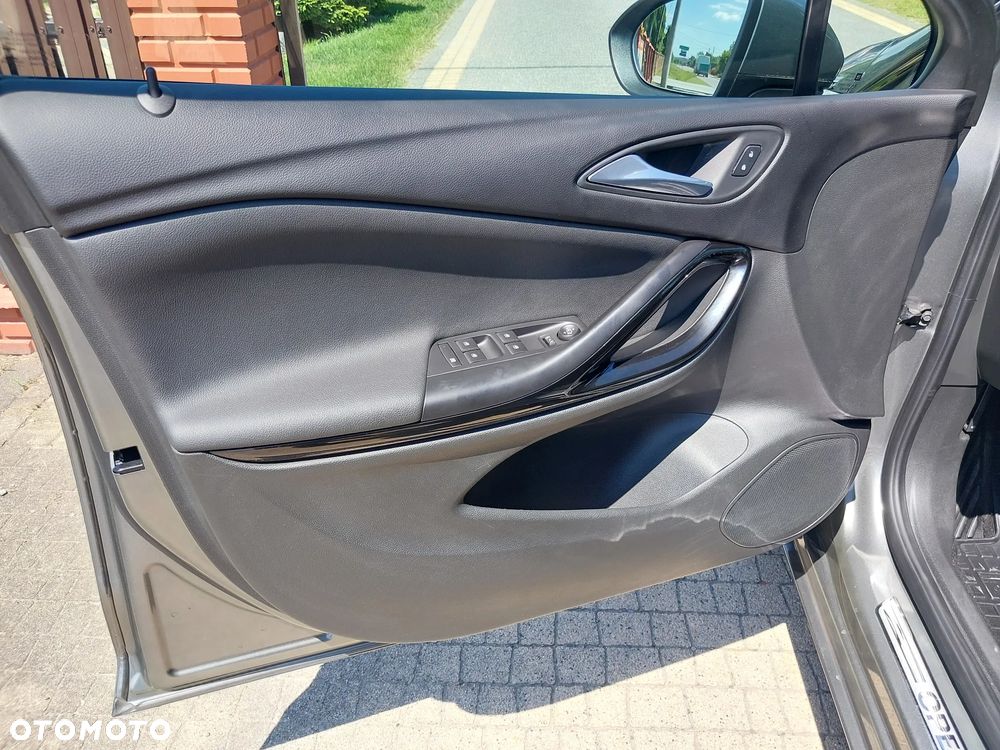 Opel Astra 1.5 D Start/Stop Automatik Ultimate - 10