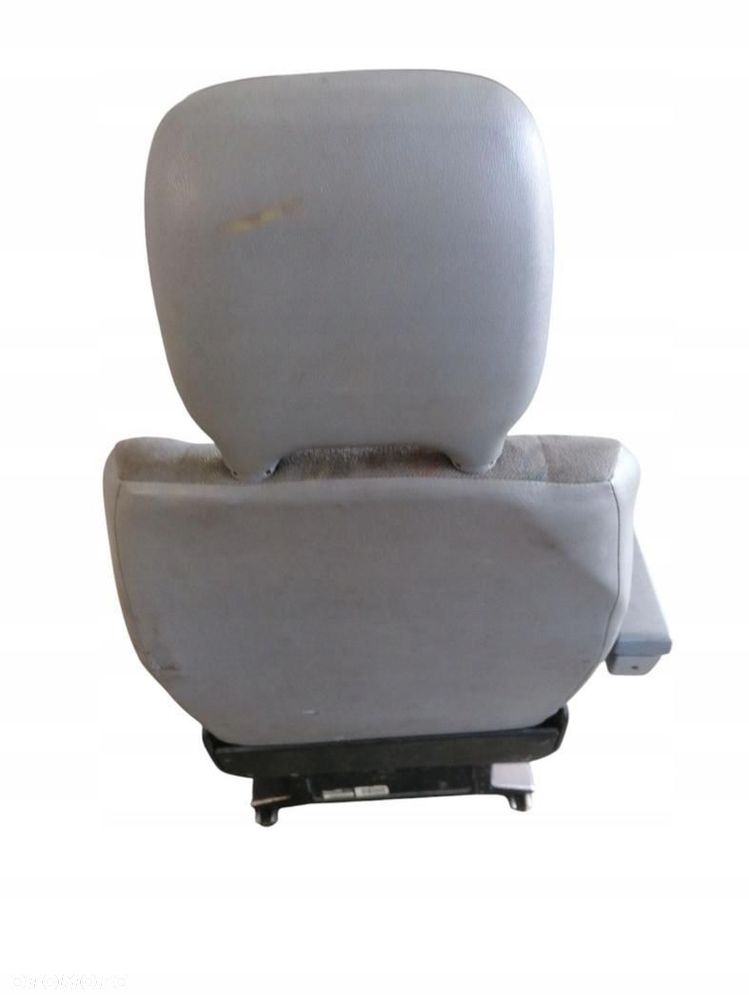FOTEL LEWY PRZÓD VW LT 35 1 - 5