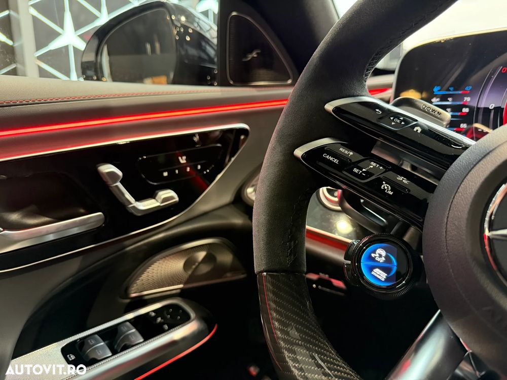 Mercedes-Benz E 53 AMG Hybrid 4Matic+ AMG SPEEDSHIFT TCT 9G - 20