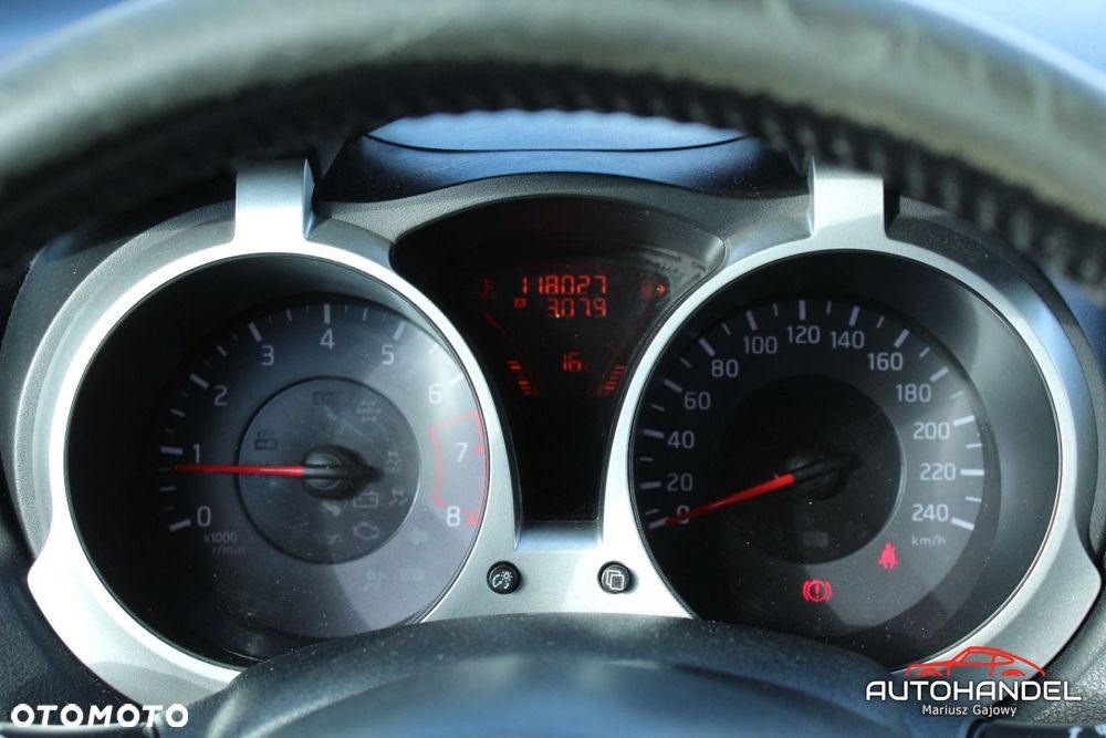 Nissan Juke - 11