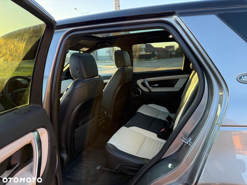 Land Rover Discovery Sport - 3