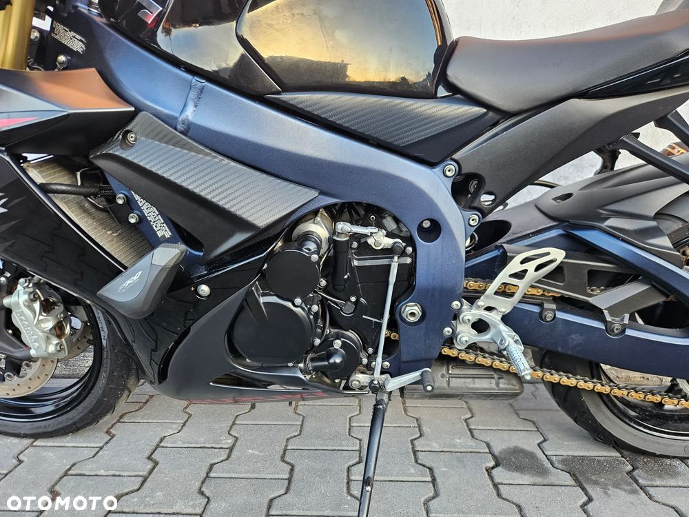Suzuki GSX-R - 13