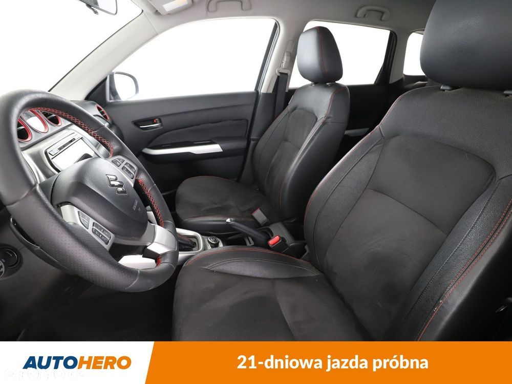 Suzuki Vitara - 11