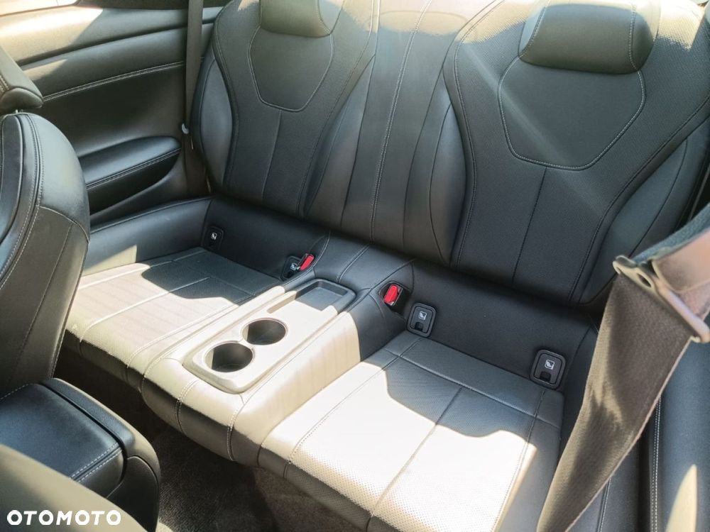 Infiniti Q60 - 21