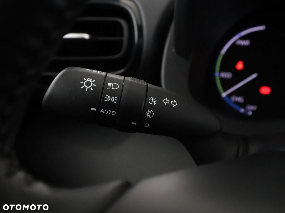 Toyota Yaris Cross Hybrid 1.5 Style - 34