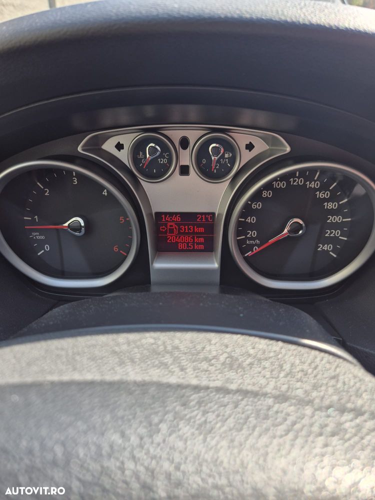 Ford Focus 1.6 TDCi Ambiente - 4