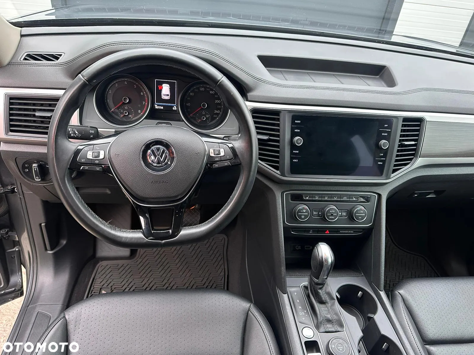 Volkswagen Atlas - 12
