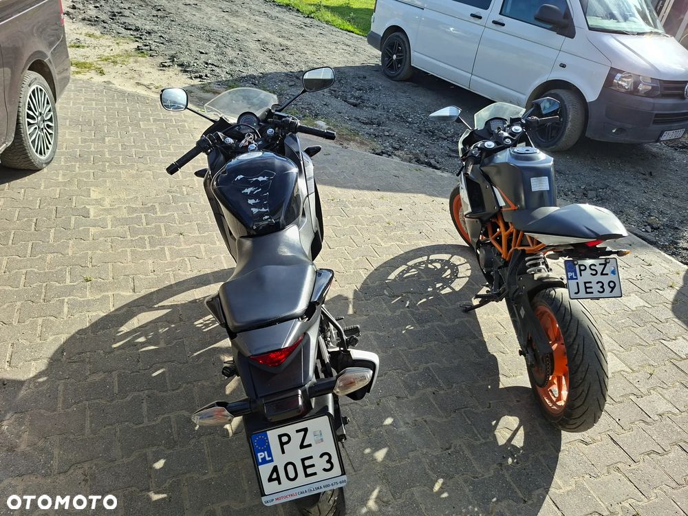 KTM RC 125 - 12