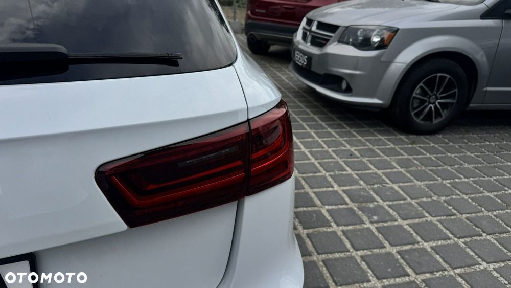 Audi A6 Avant - 32