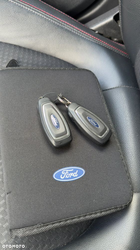 Ford Focus 1.0 EcoBoost mHEV ST-Line - 21
