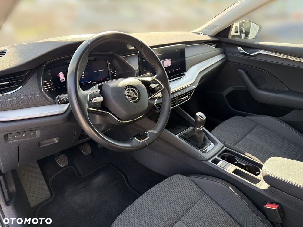 Skoda Octavia - 11