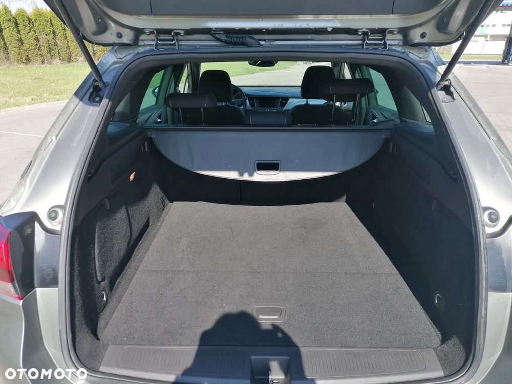 Opel Astra 1.2 T GS Line S&S - 23