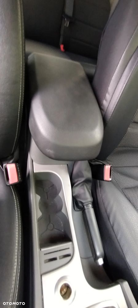 Ford Focus 1.6 Ti-VCT Black Magic - 11