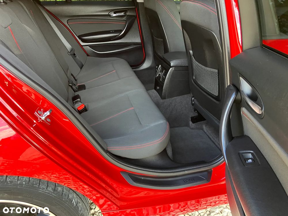 BMW Seria 1 120i Edition Lifestyle - 35