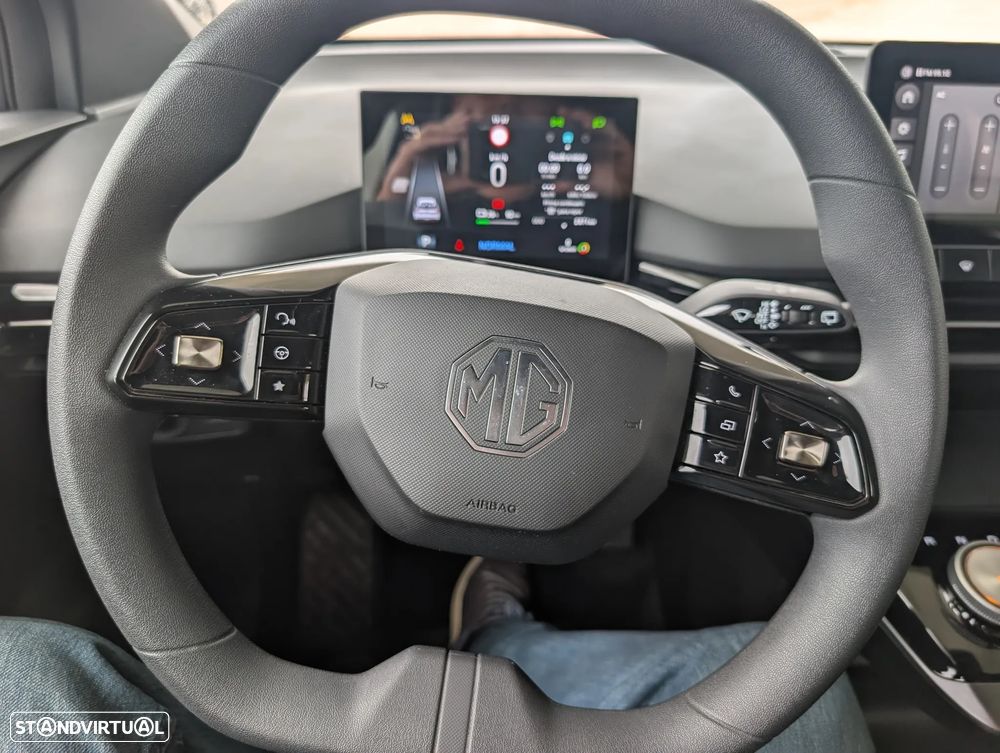 MG MG4 51 kWh Standard - 16