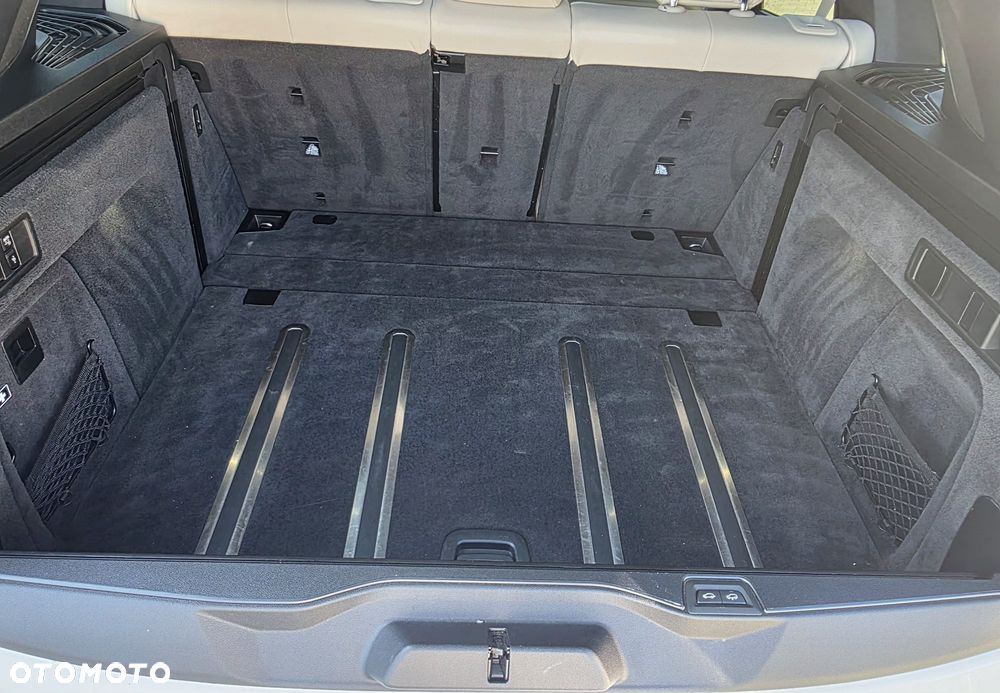 BMW X5 xDrive25d - 28
