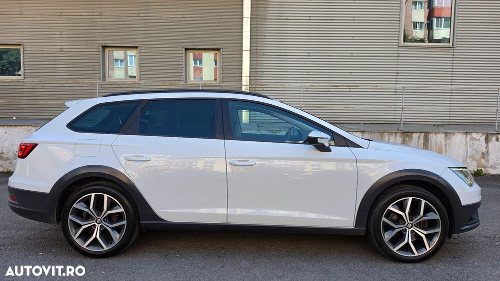Seat Leon 2.0 TDI Start&Stop 4DRIVE DSG X-Perience - 4