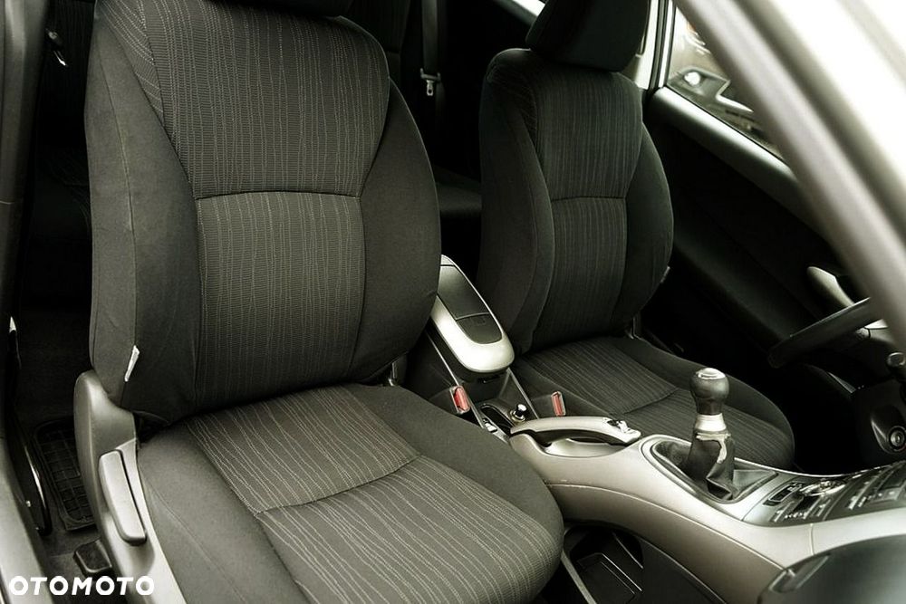 Toyota Auris - 17