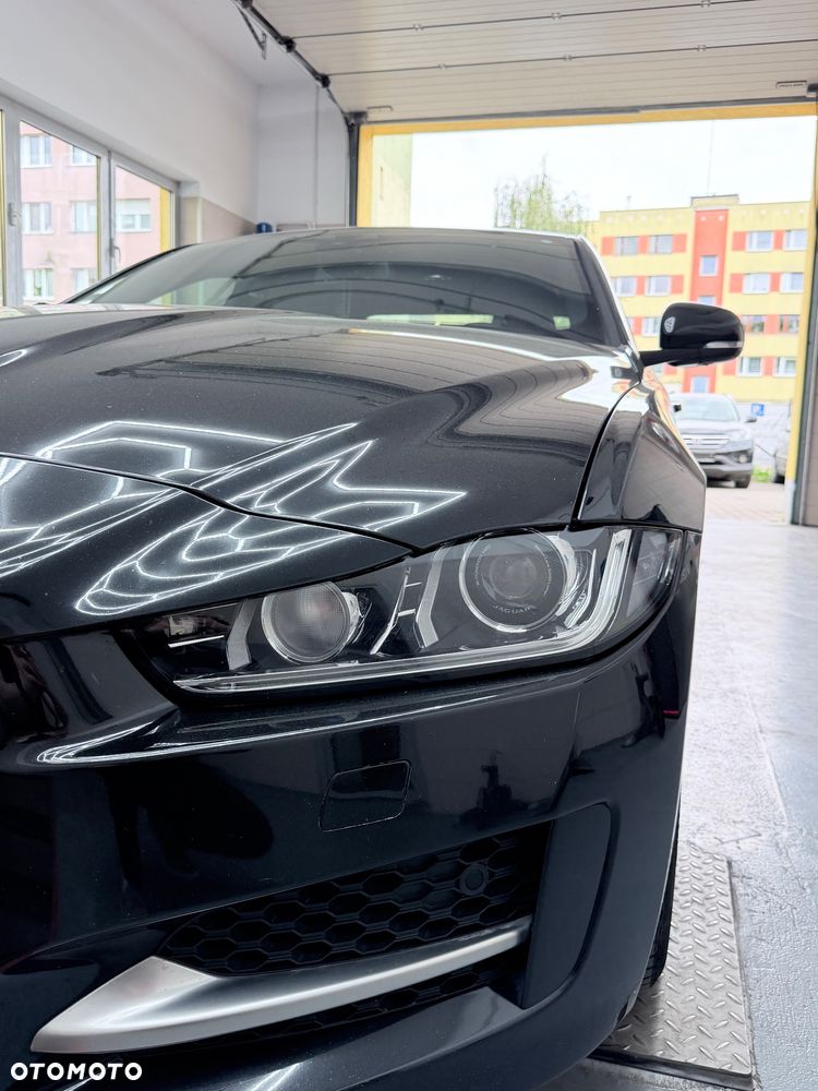 Jaguar F-Pace 2.0 i4D RWD R-Sport - 9