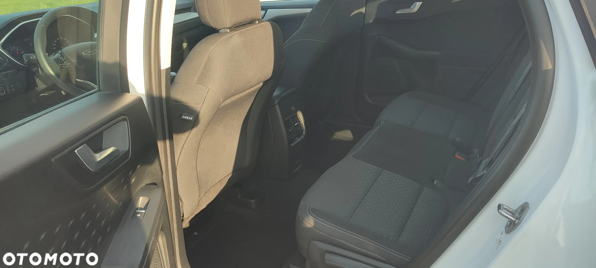 Ford Kuga - 14