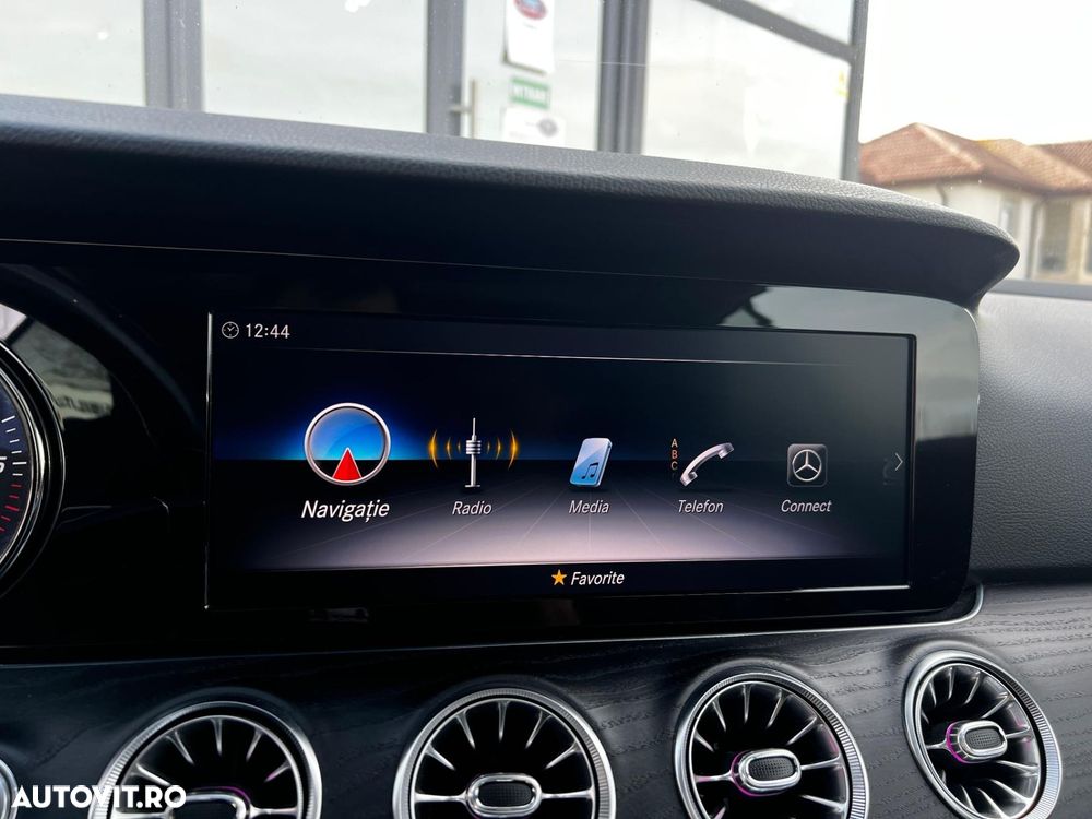 Mercedes-Benz E - 28