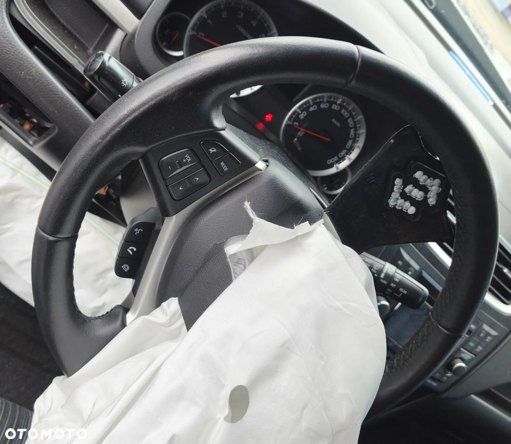 SUZUKI SWIFT V 14r KIEROWNICA SKÓRA SKÓRZANA - 1