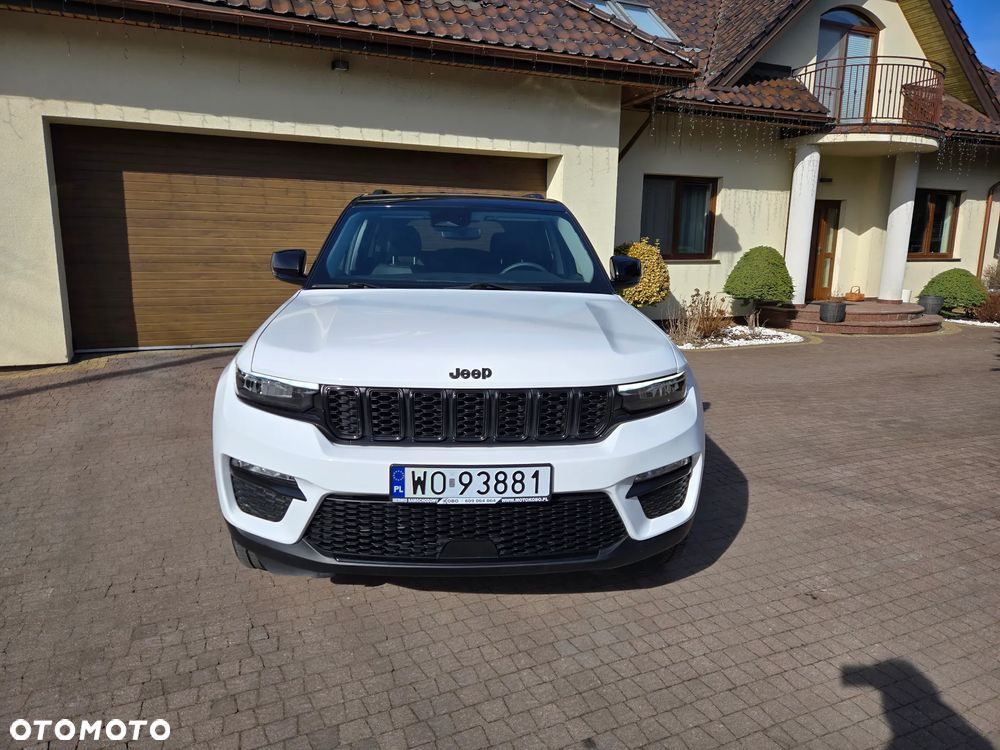 Jeep Grand Cherokee - 3