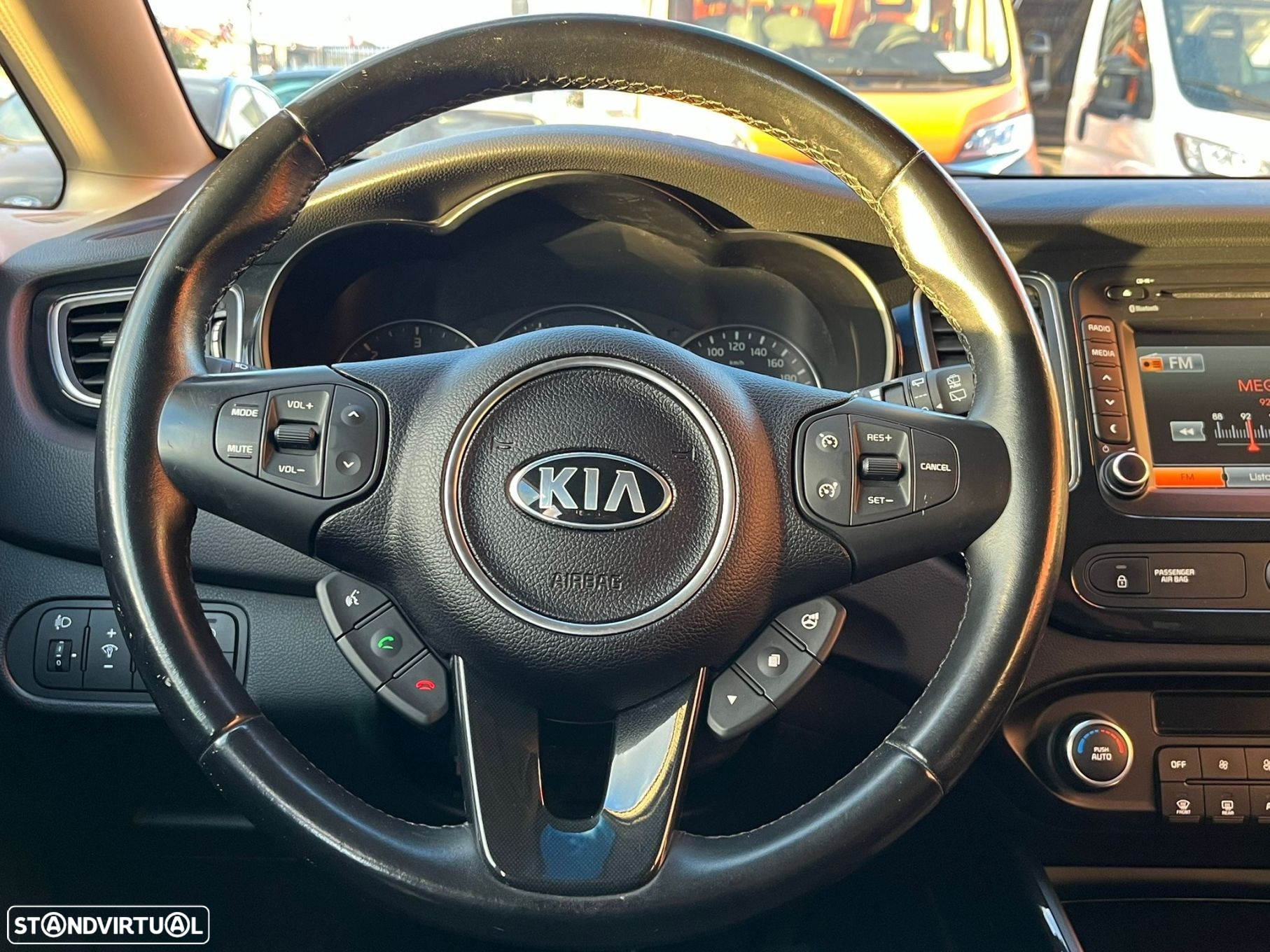 Kia Carens 1.7 CRDi ISG TX Aut. - 19
