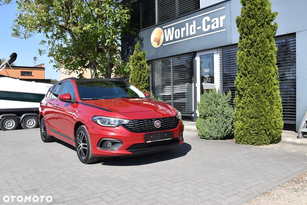 Fiat Tipo 1.4 T-Jet Business Line - 1