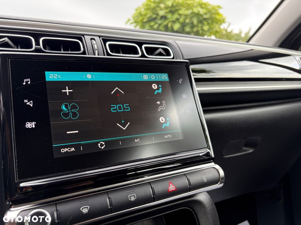 Citroën C3 1.2 PureTech Shine S&S - 12
