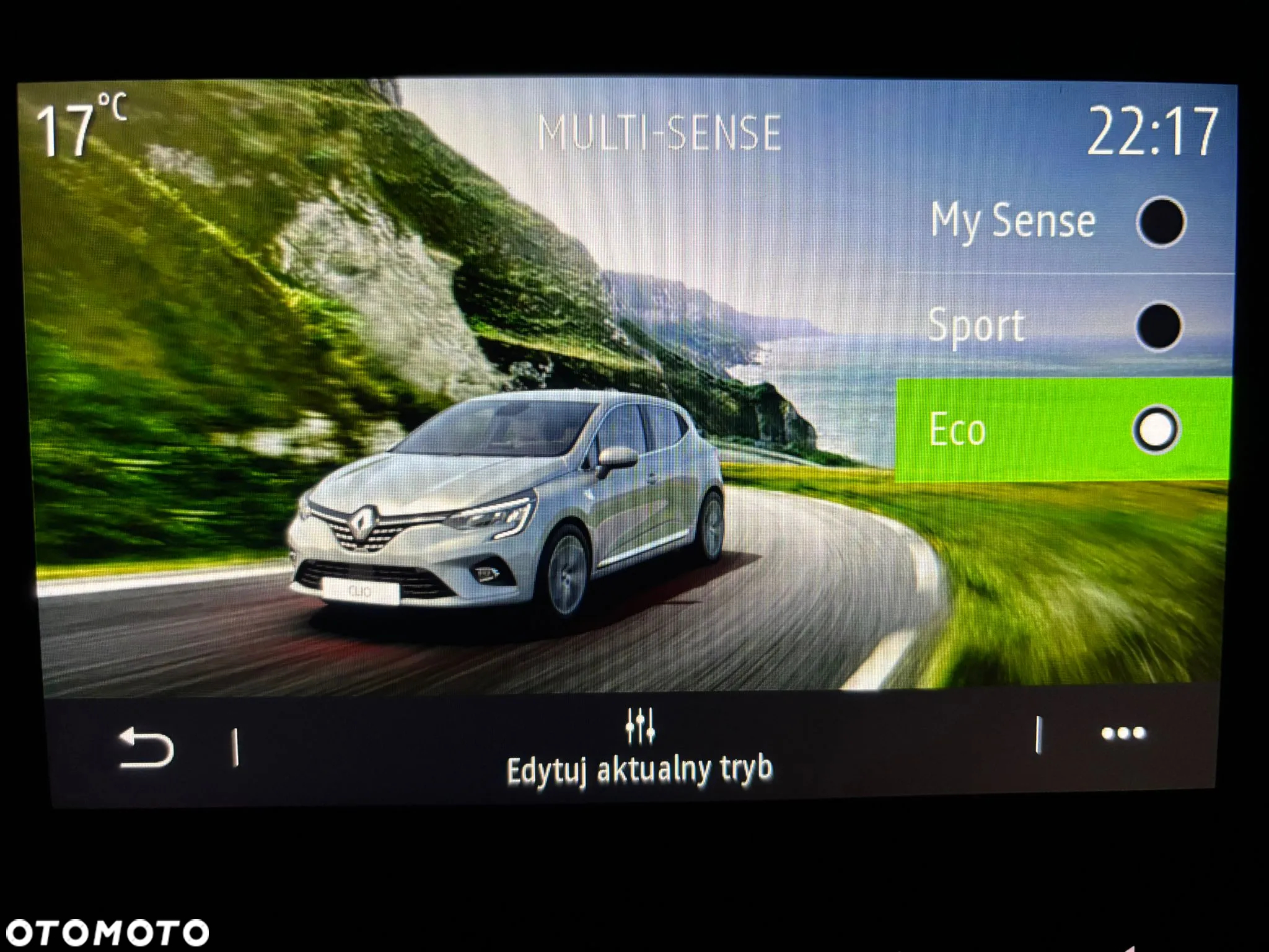 Renault Clio TCe 100 INTENS - 17