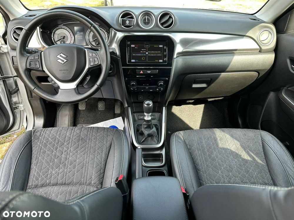 Suzuki Vitara - 7