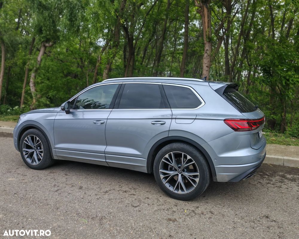 Volkswagen Touareg - 3