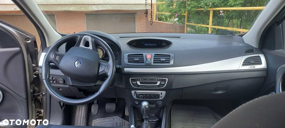 Renault Megane 1.6 16V Dynamique - 8