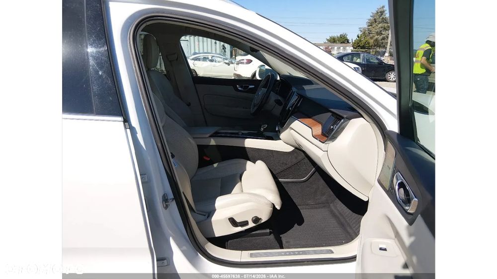 Volvo XC 60 T6 AWD Inscription - 9