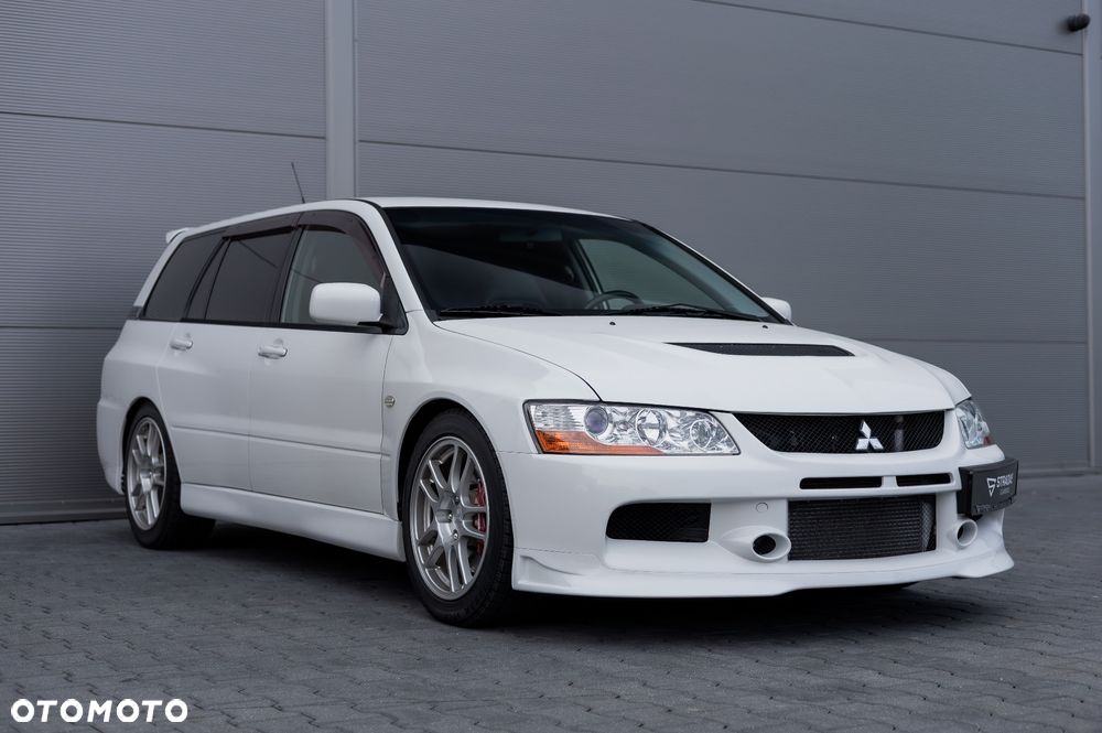 Mitsubishi Lancer Evolution - 4