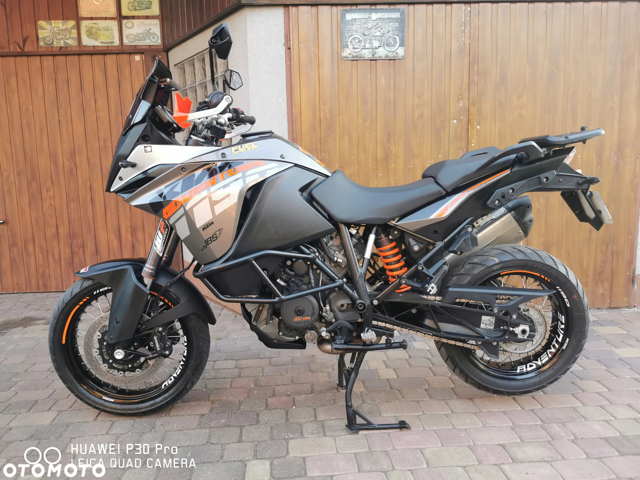 KTM Adventure - 14