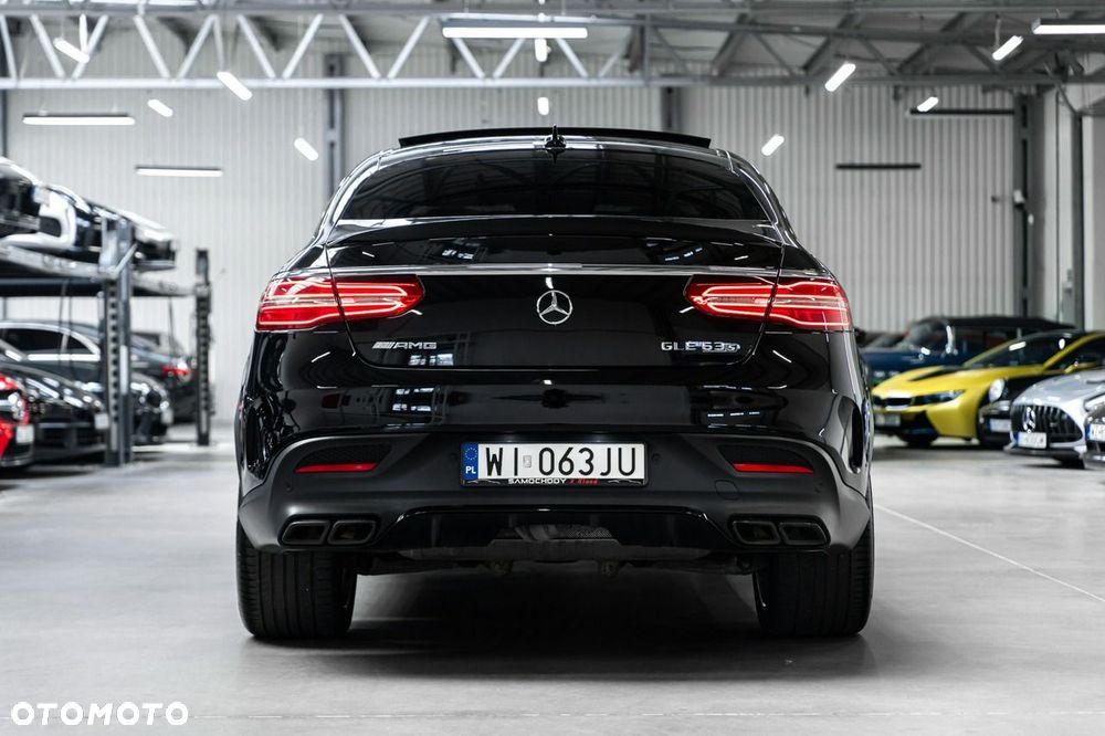 Mercedes-Benz GLE - 10