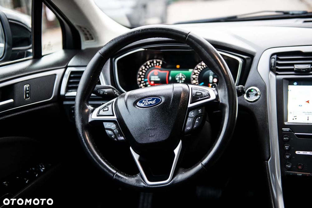 Ford Mondeo 2.0 TDCi PowerShift-Aut Allrad Titanium - 33