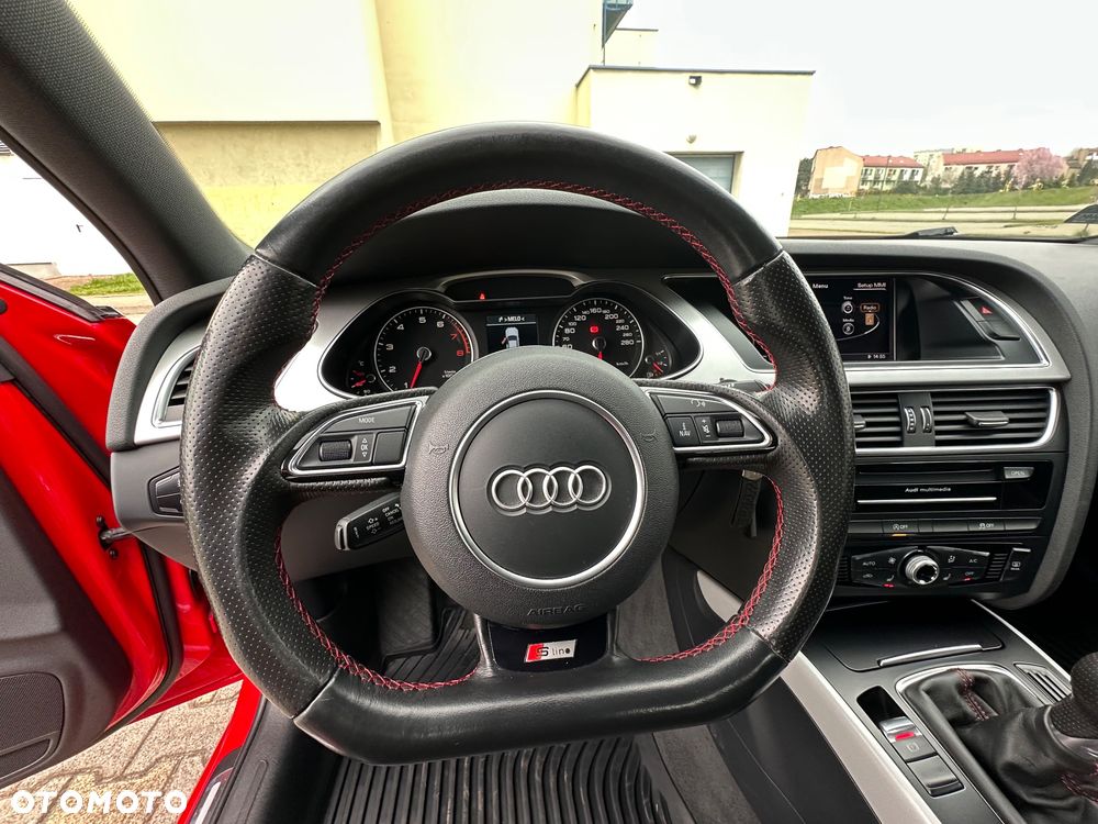 Audi A4 Limousine 1.8 TFSI S line Sportpaket - 31