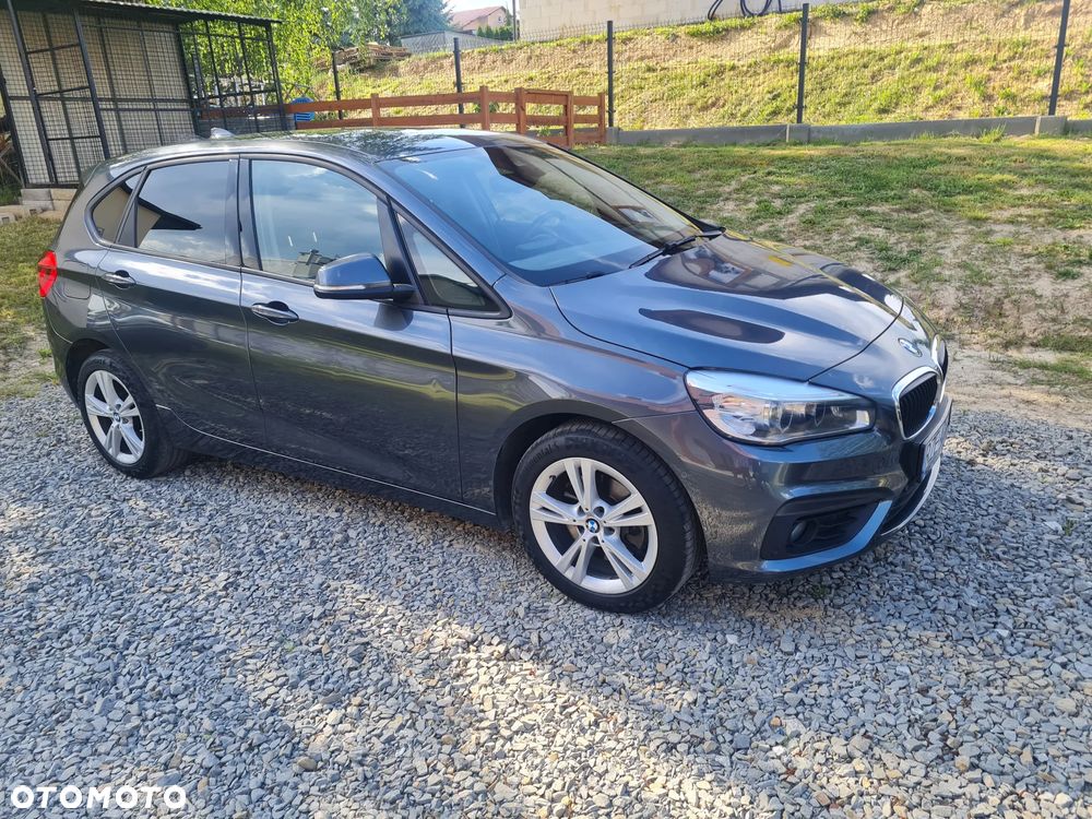 BMW Seria 2 220i - 3